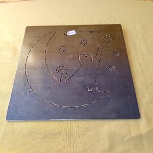 Plaque décorative avec petit chat touchant les étoiles avec un écrous pour fixation sur un mur 30 euro