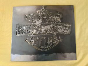 Plaque décorative Harley Davidson avec un écrous pour la fixation 40 euro